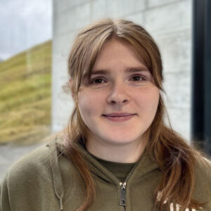 SUNNIVA L. LEO